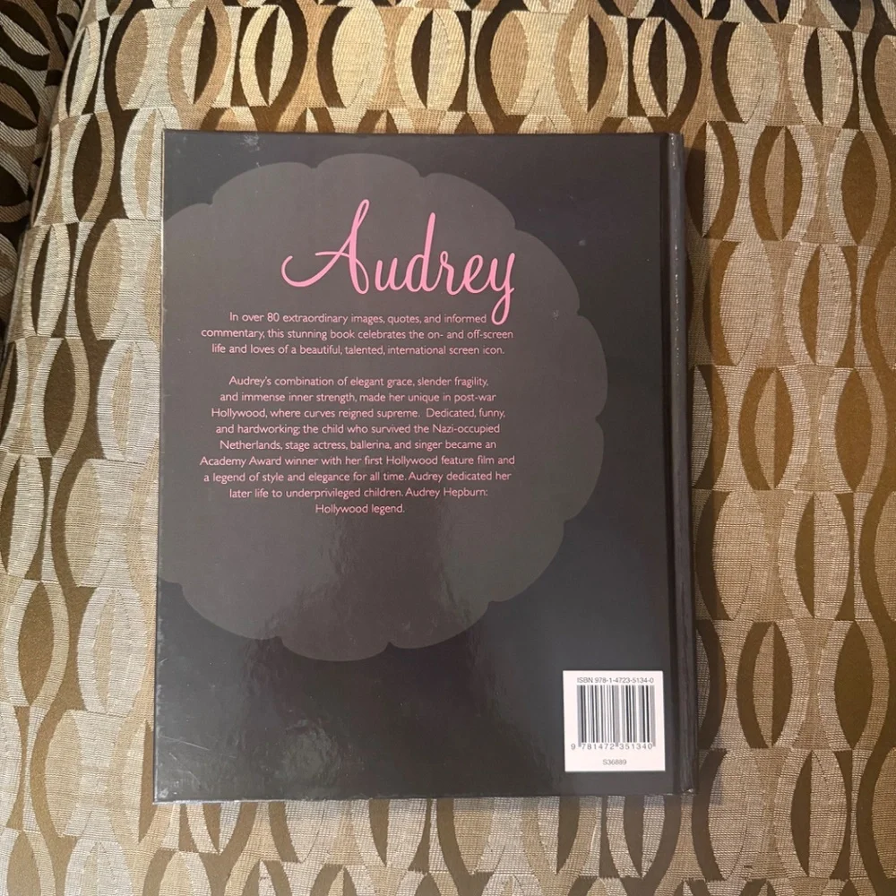 Book - Picture 2 of 4